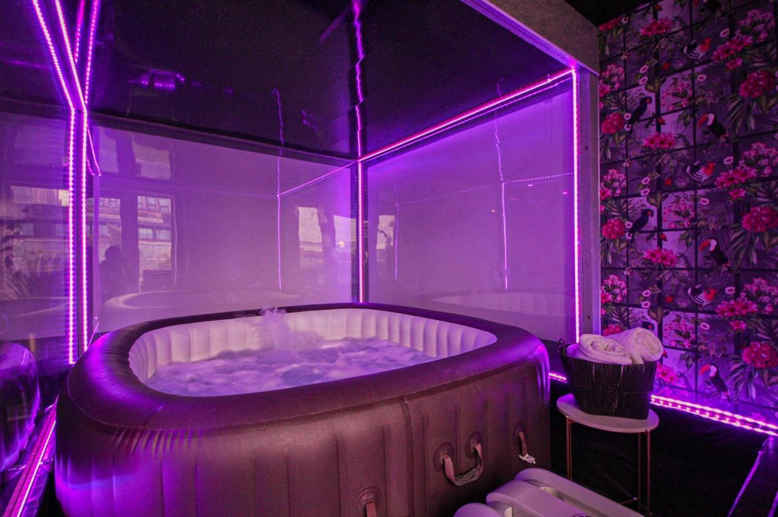 Apartment Unique Penthouse With Jacuzzi & Garden *