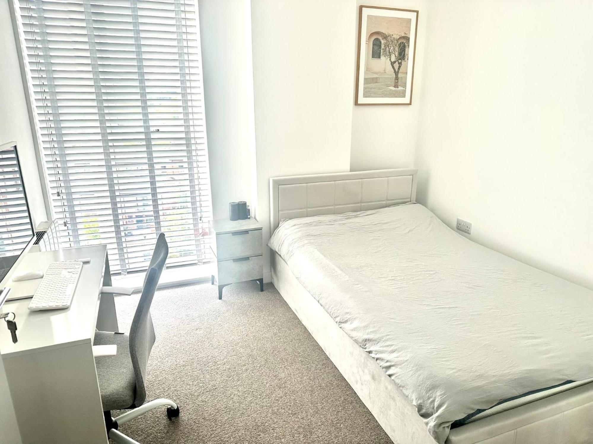 Centre Penthouse Bedroom