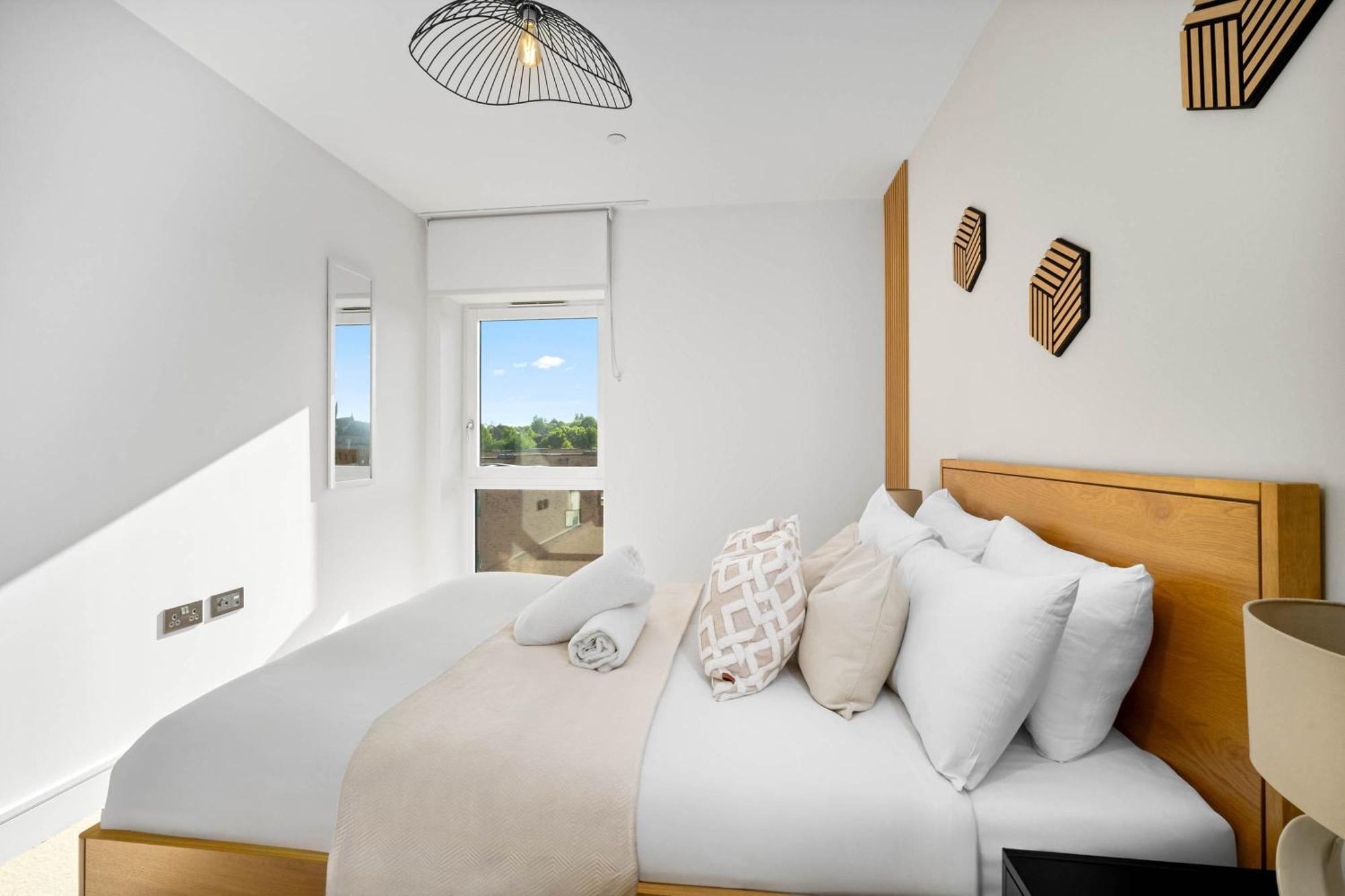 Luxury 2 Bedroom - 2 Bathrooms - Balcony - Fast Wifi 323sw Apartment Birmingham
