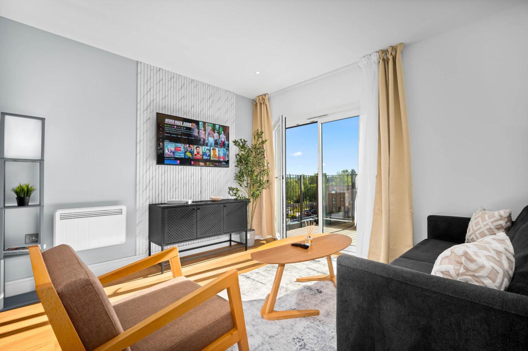 Luxury 2 Bedroom - 2 Bathrooms - Balcony - Fast Wifi 323sw Apartment