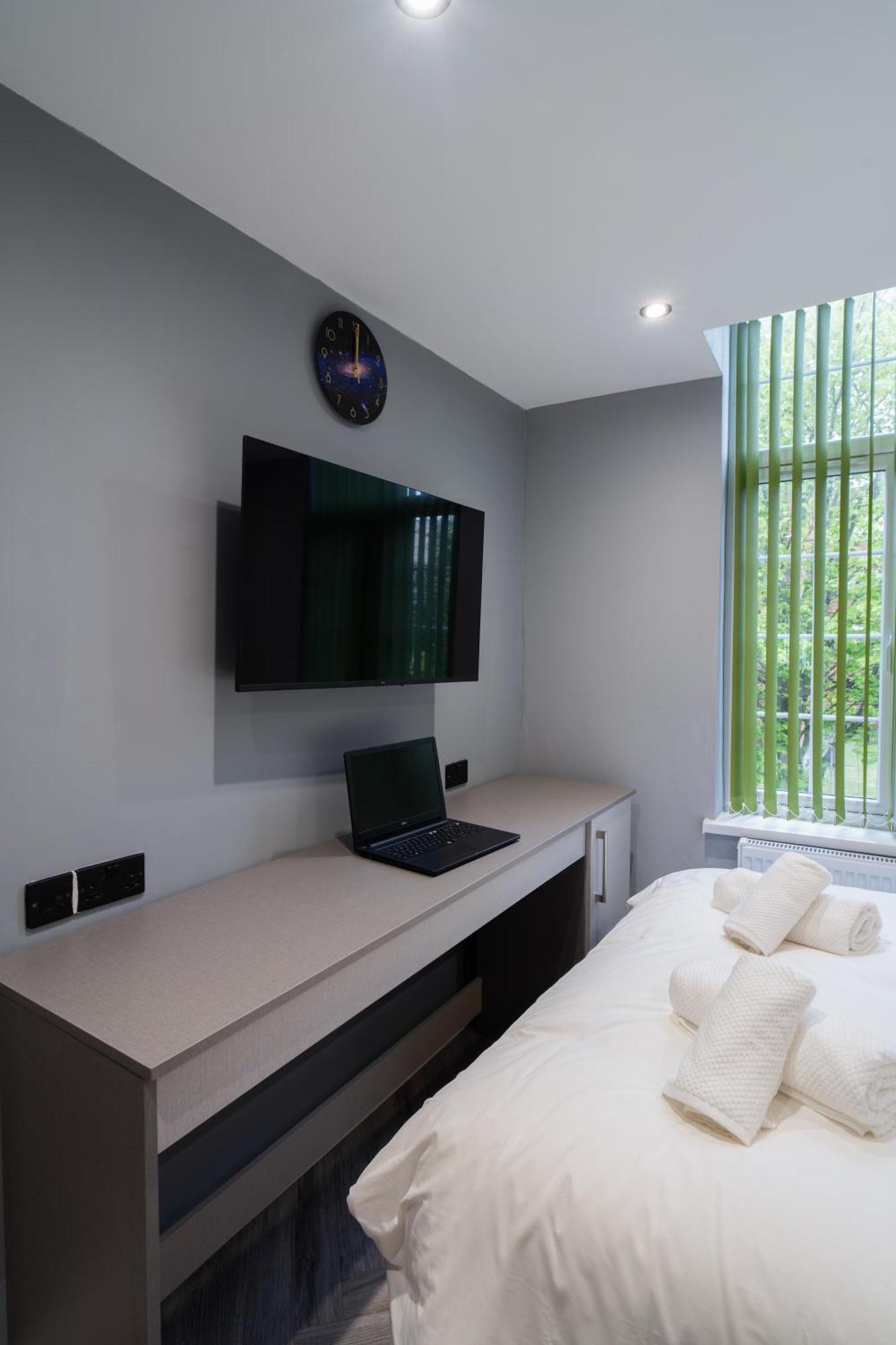 Liv Hotel Birmingham