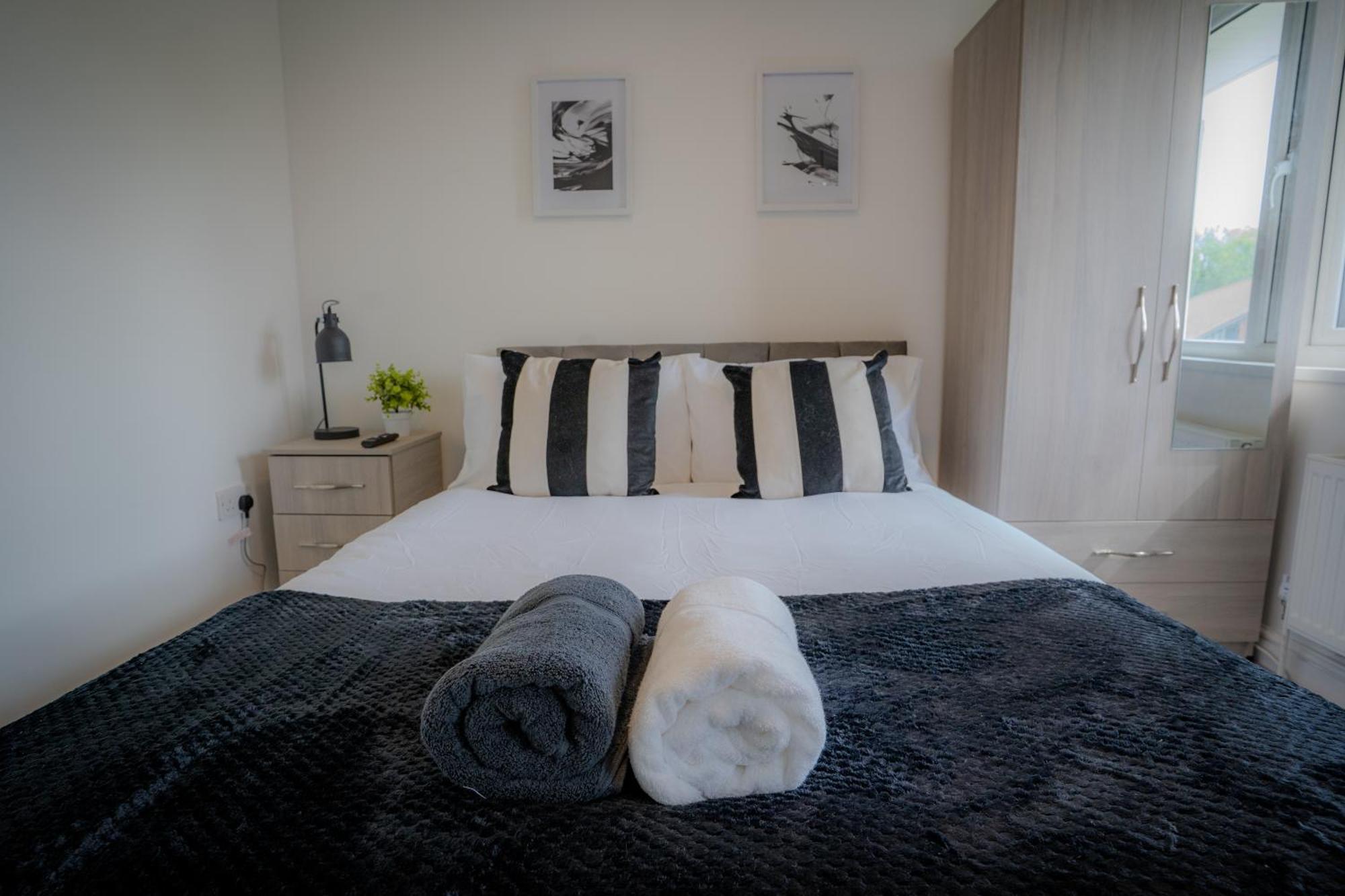 Beckbury House Close To The City, 7 Mins From Qe And Royal Othopedic Hospital, Bham Hostel Birmingham