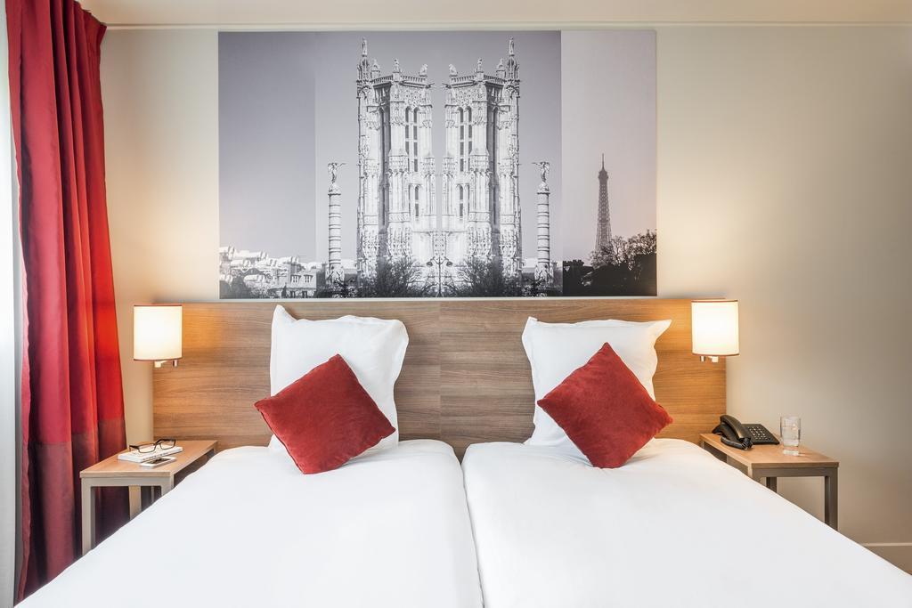 Adagio Centre Aparthotel 4*