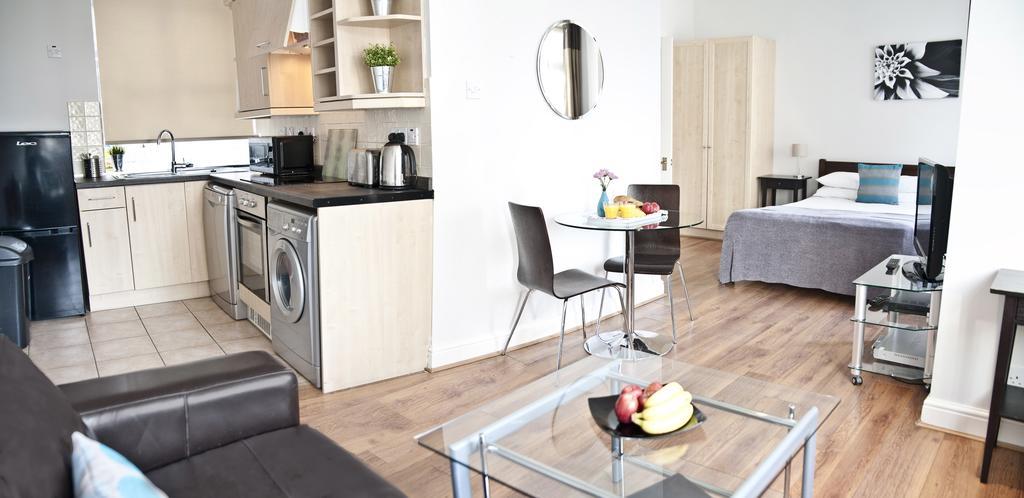Quarters At Burne Jones House Apartment Birmingham