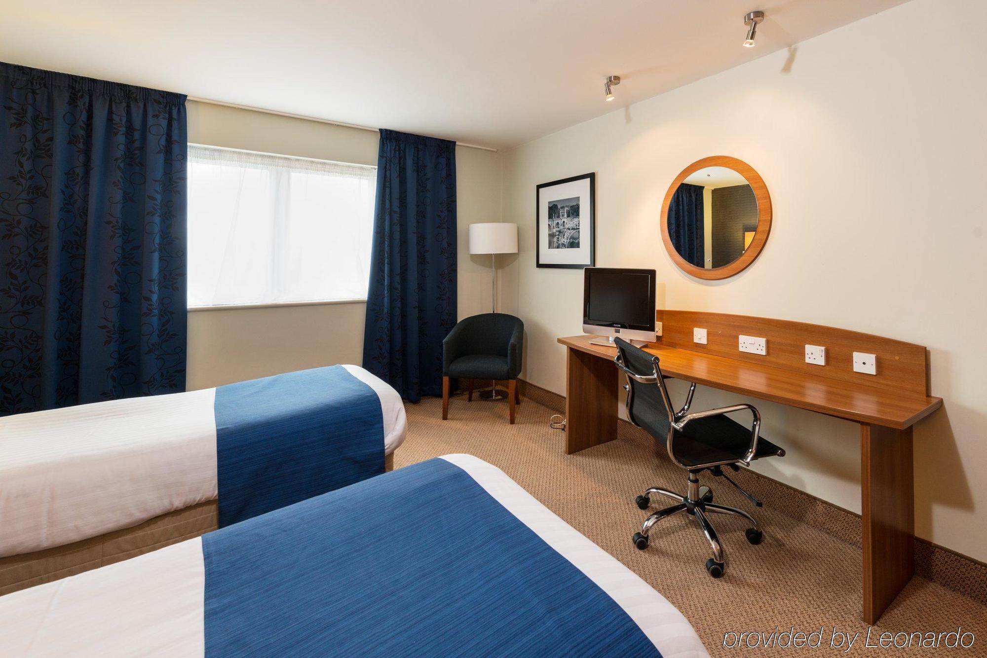 Express Star By Ihg Hotel