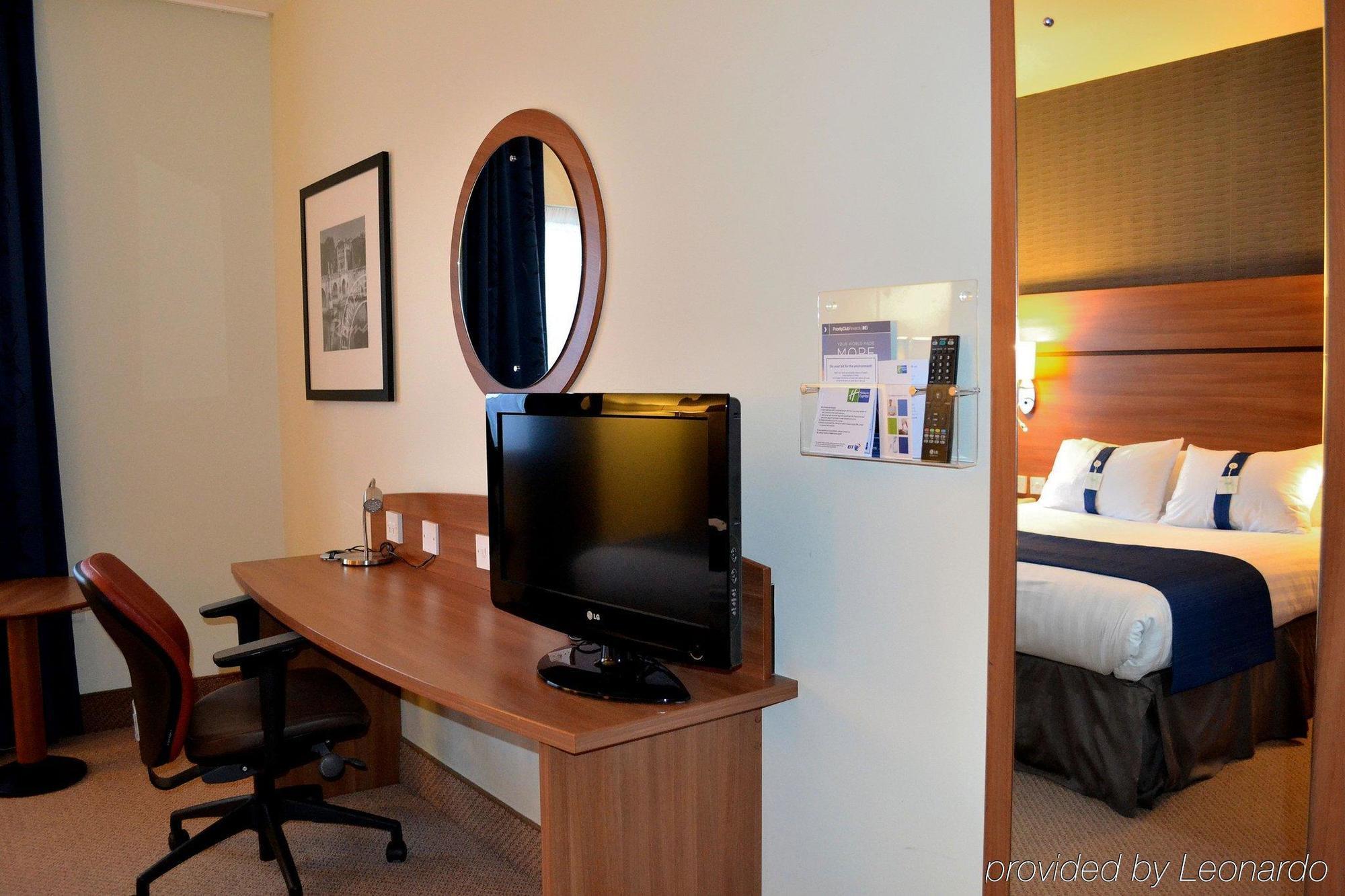 Hotel Express Star By Ihg 3*
