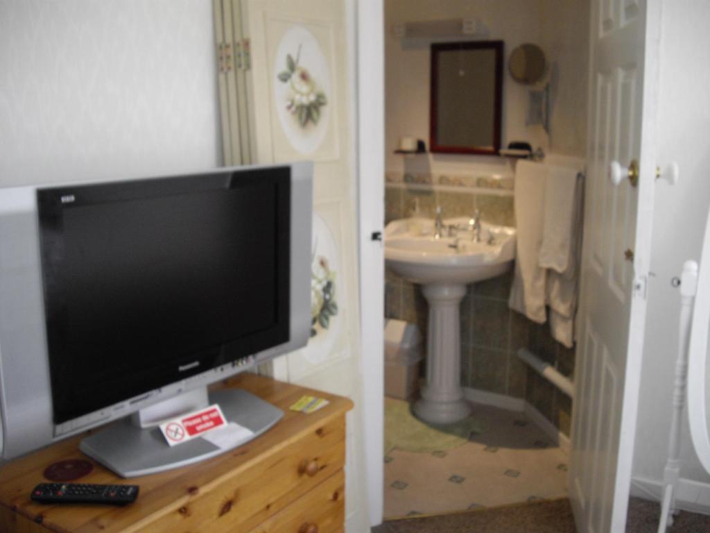 The White House Quality B&B Near Bham Nec/Airport Guest house Birmingham