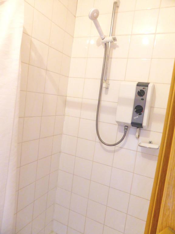 Hotel Dinara 2*