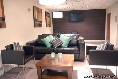 Apartment Staycity Serviced - Arcadian Centre *