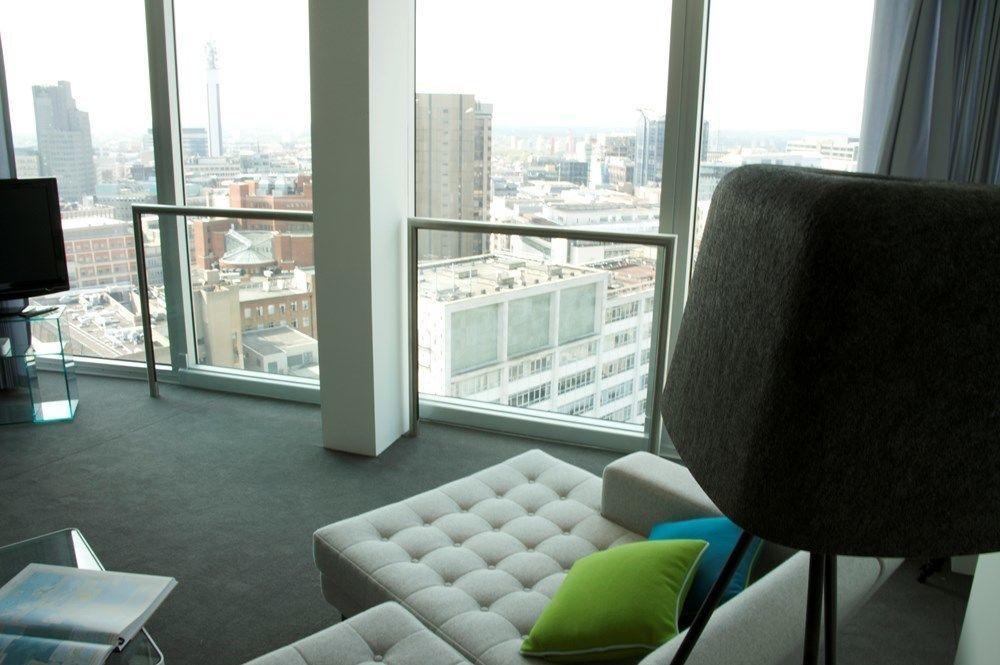 Staying Cool At Rotunda 4*