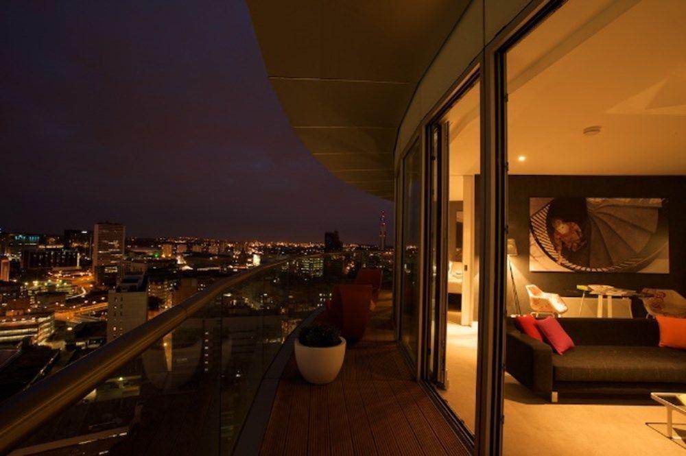 Staying Cool At Rotunda 4* Birmingham