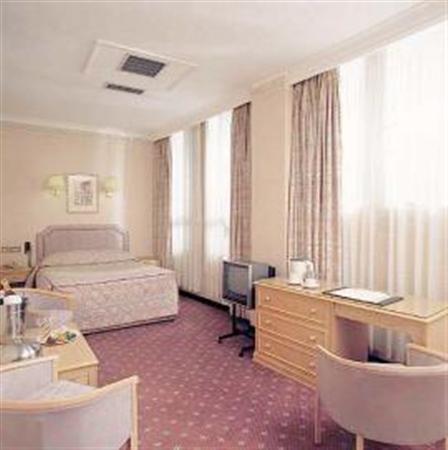 Hotel Britannia New Street Station 3*