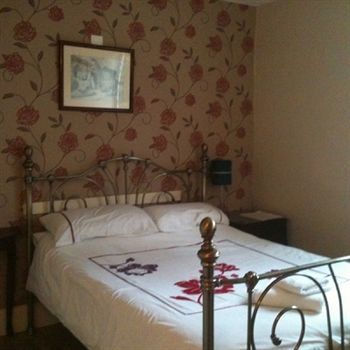 Hotel Featherstone Farm 3*