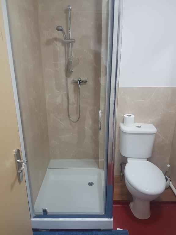 Shanahans B&B With Sports Bar Bed & Breakfast Birmingham