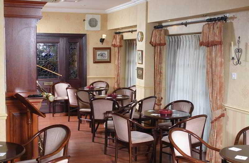 Hotel Bridge House