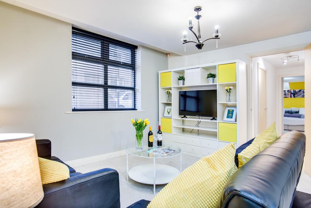 Ruby Place Apartment *