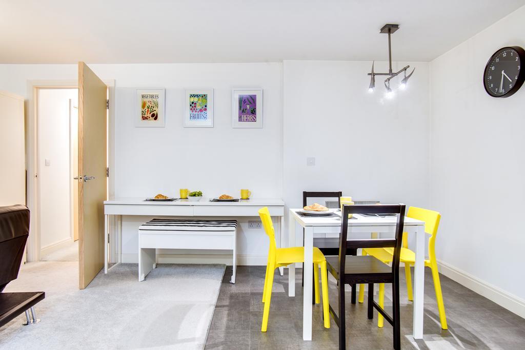 Ruby Place Apartment *