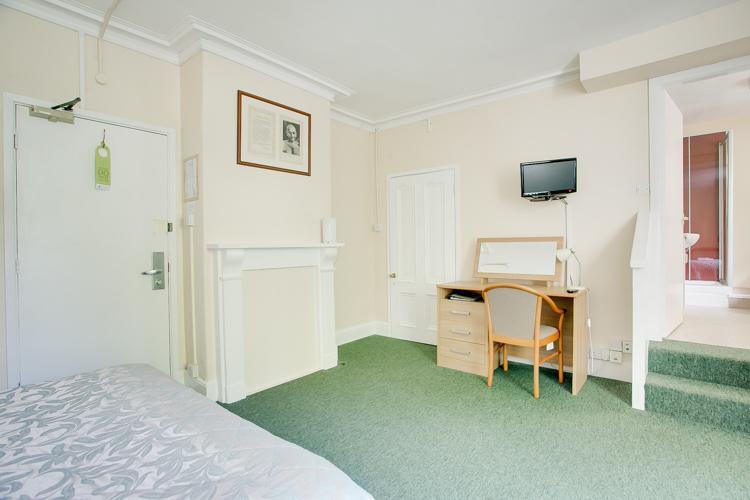 Woodbrooke Bed & Breakfast
