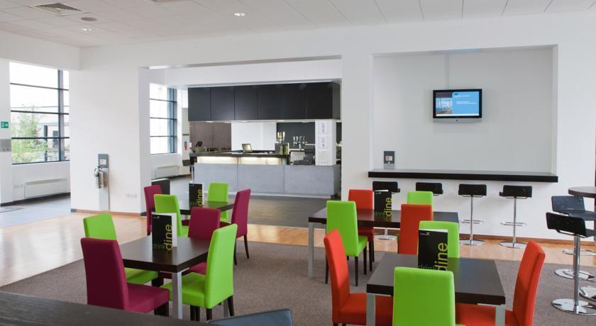 Conference Aston - 4*