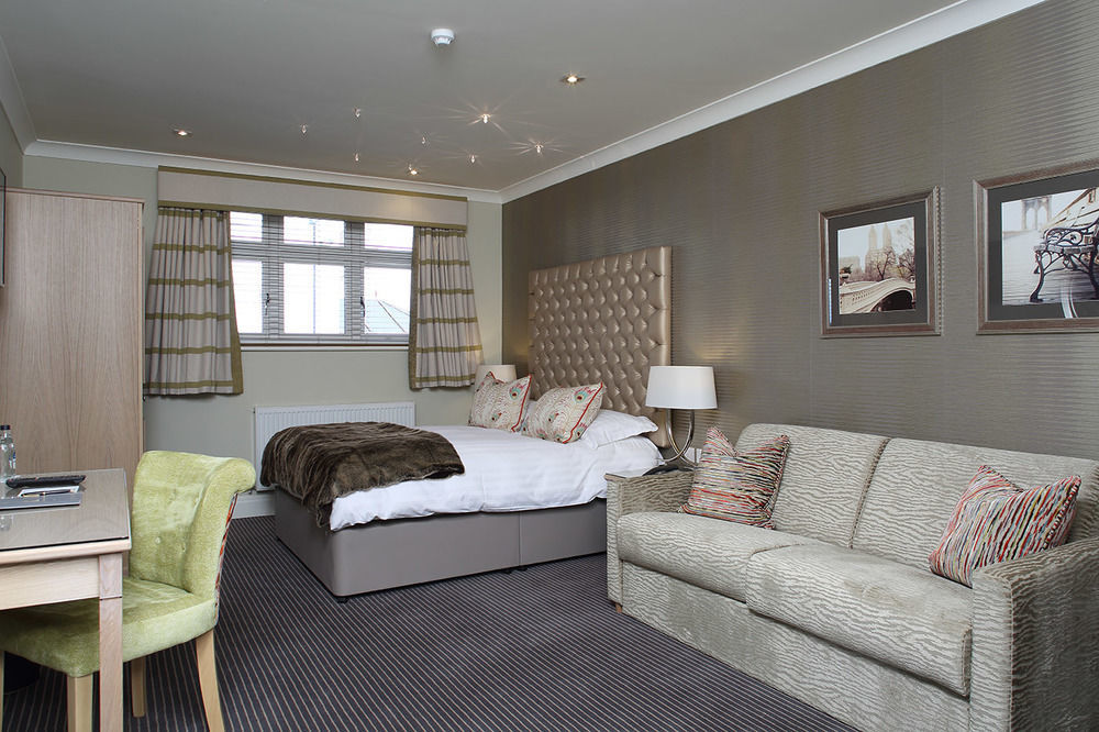 Moxhull Hall 4*