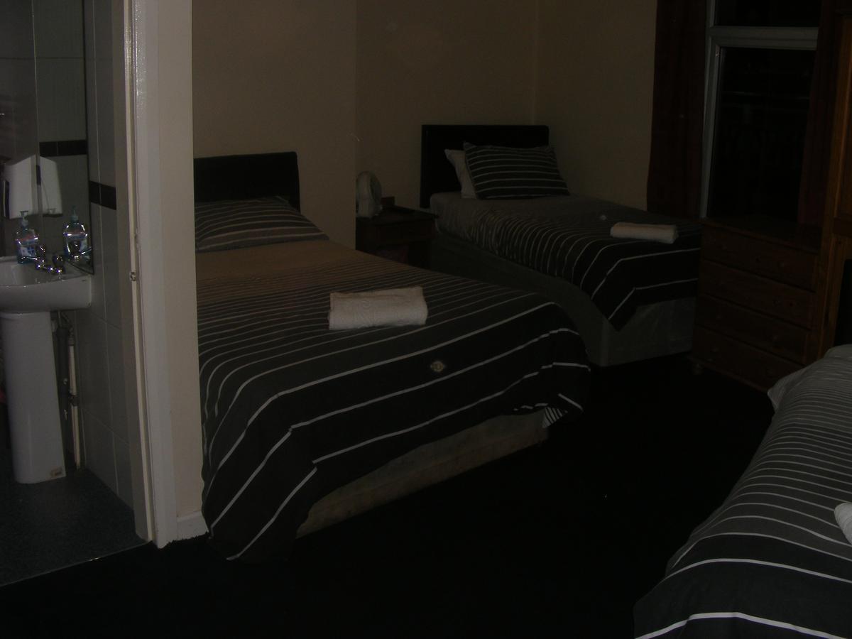 Shanahans B&B With Sports Bar 3*