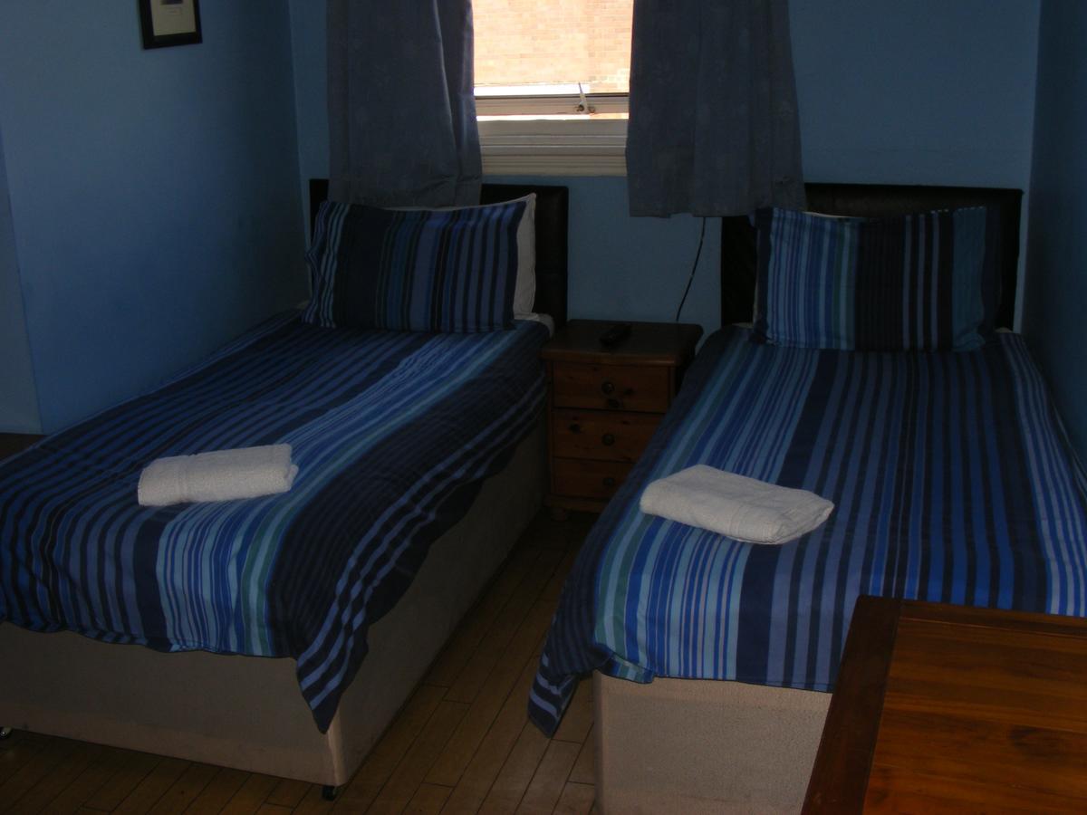 Bed & Breakfast Shanahans B&B With Sports Bar Birmingham