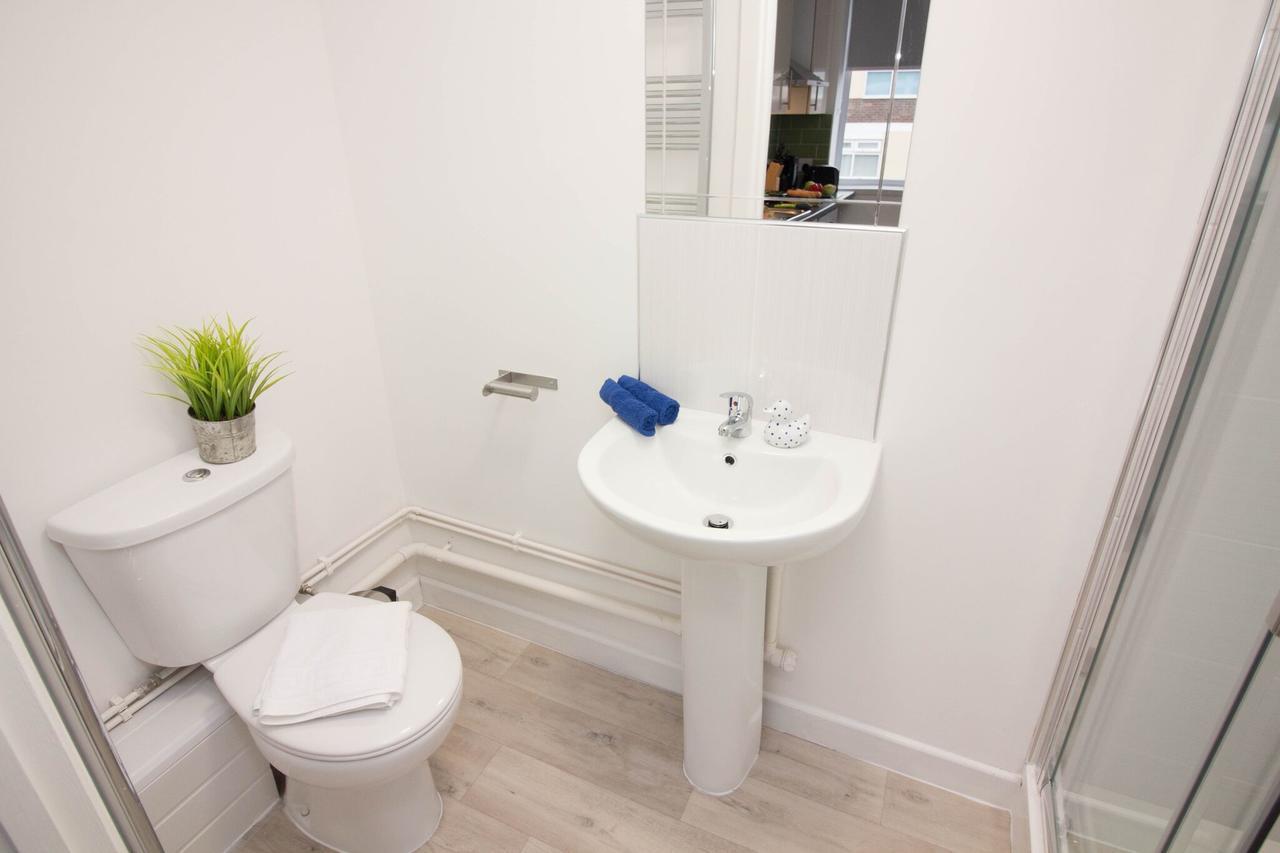 Diamond - Grand Square Apartment