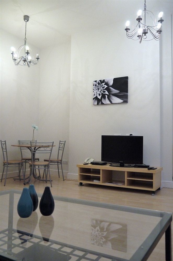 Our At Shaftesbury House Apartment *