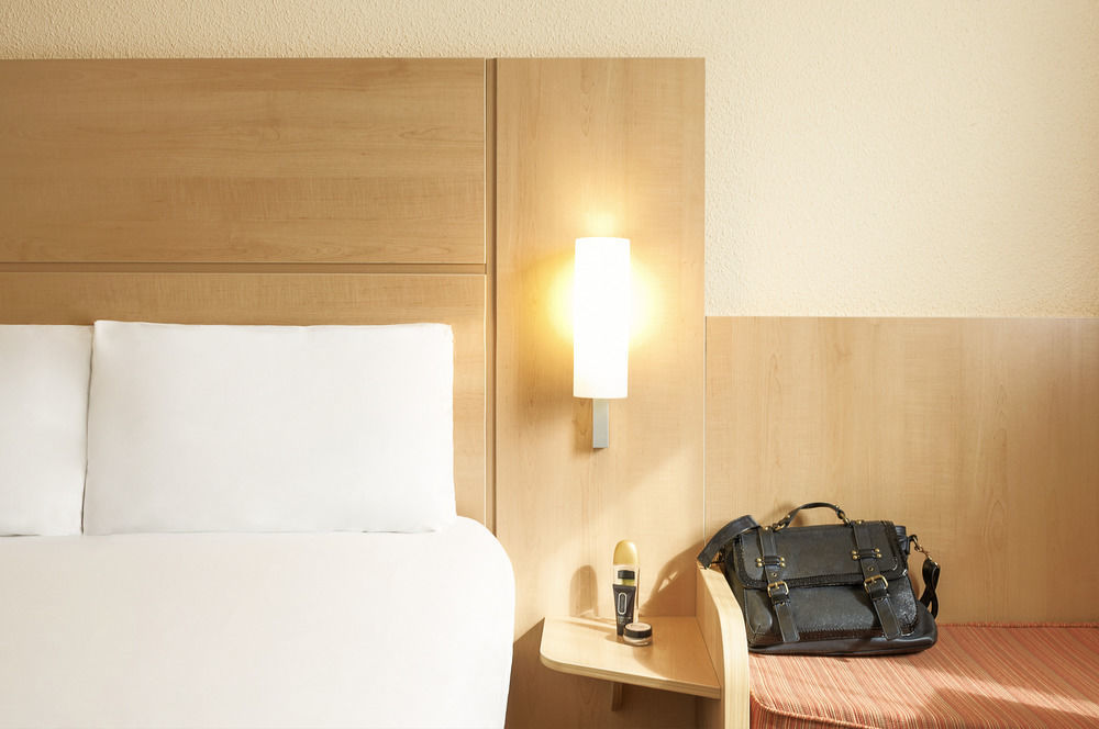 Ibis Bordesley Hotel 3*