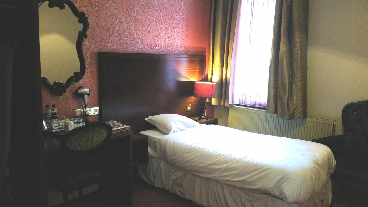 The Briar Rose Wetherspoon 3*