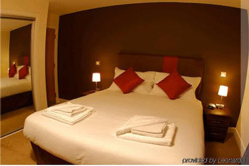 The Spires Serviced Apartment *