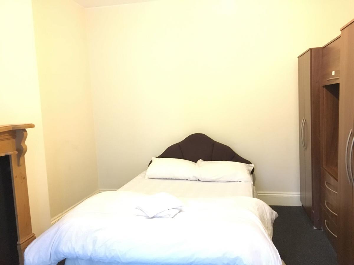 Guest house 18 Birmingham