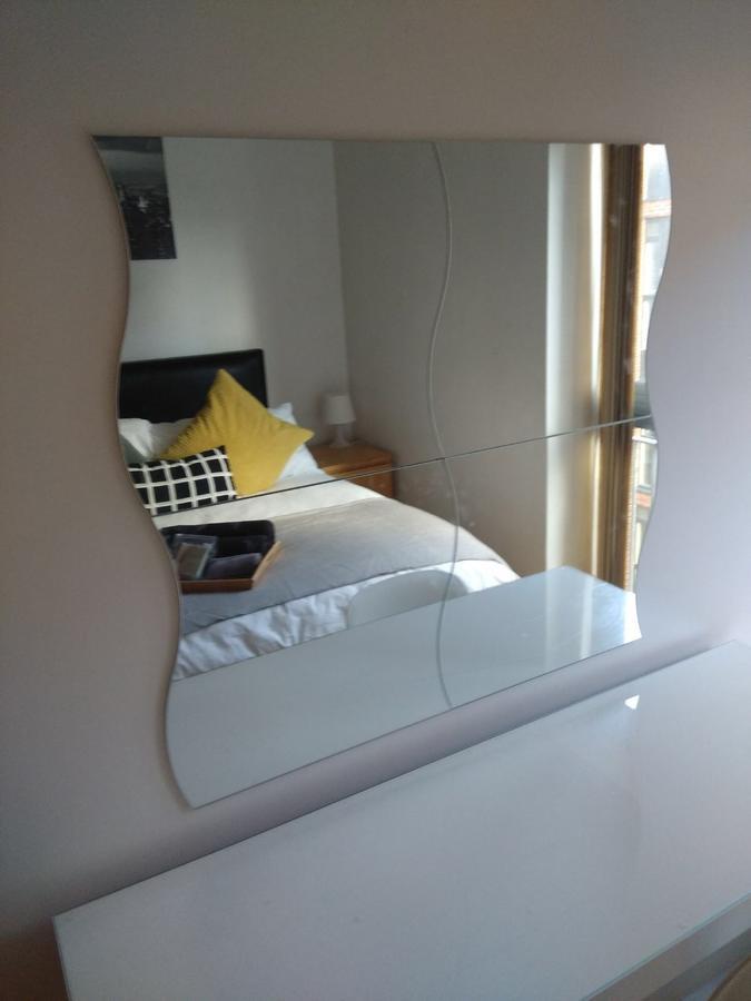 Fleet Street Apartment *