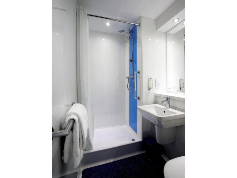 Travelodge 3* Birmingham