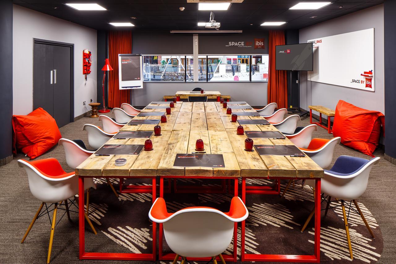 Ibis Centre New Street Station Hotel 3*