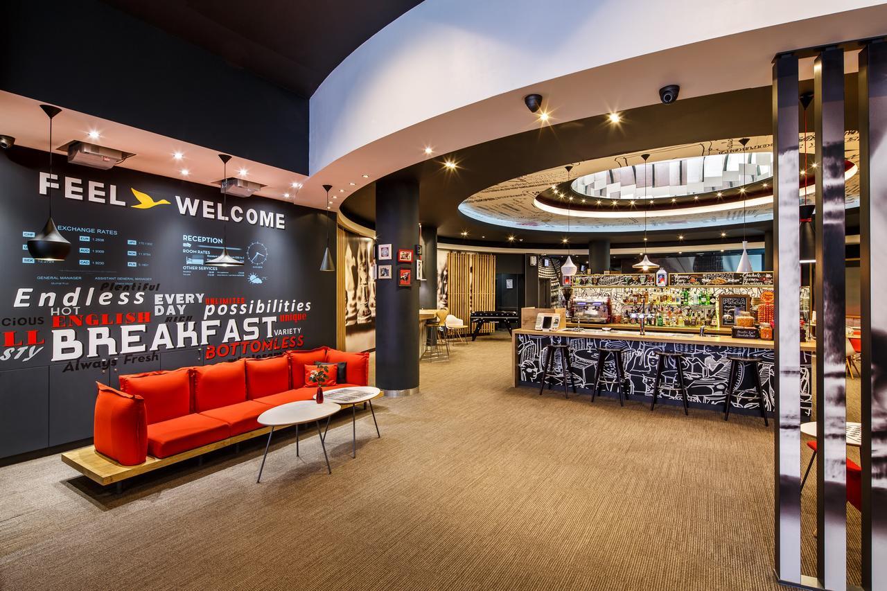 Ibis Centre New Street Station Hotel 3*