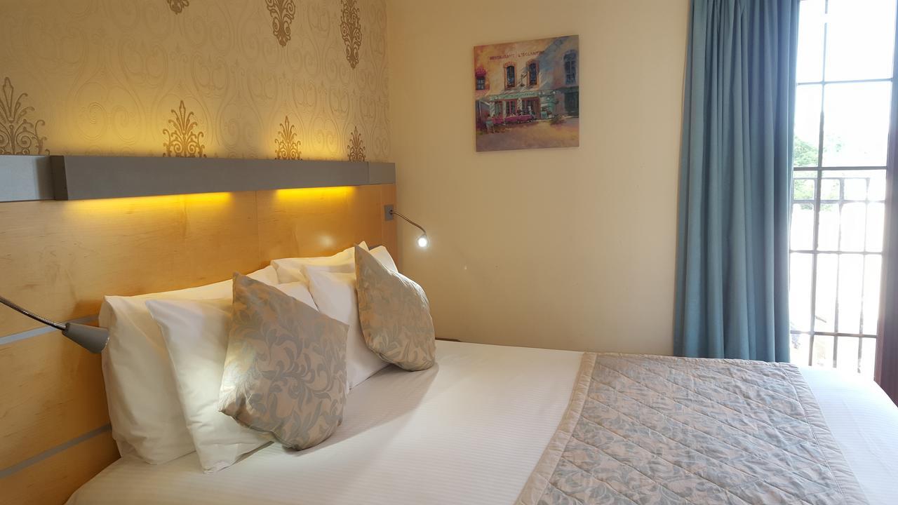 Bridge House 3*