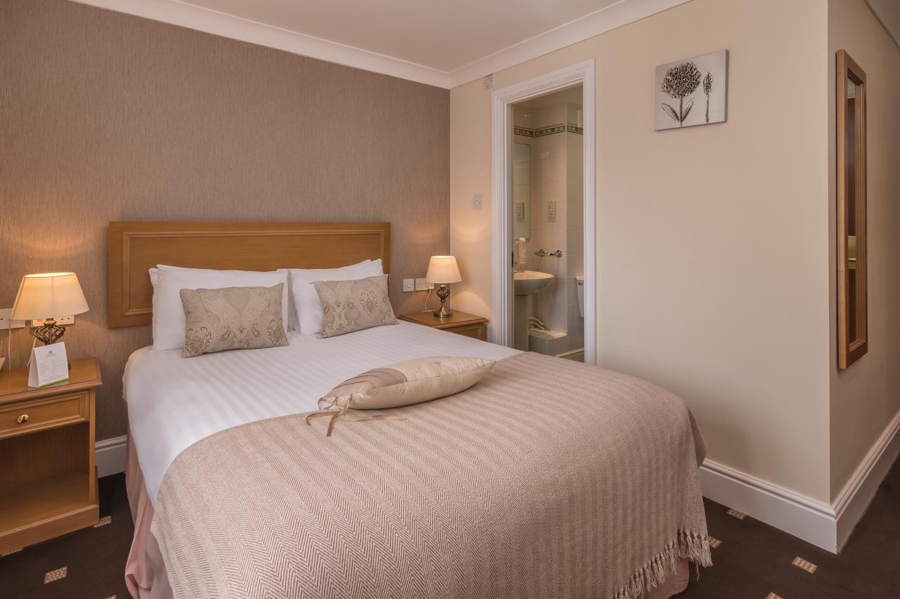 Bridge House 3*