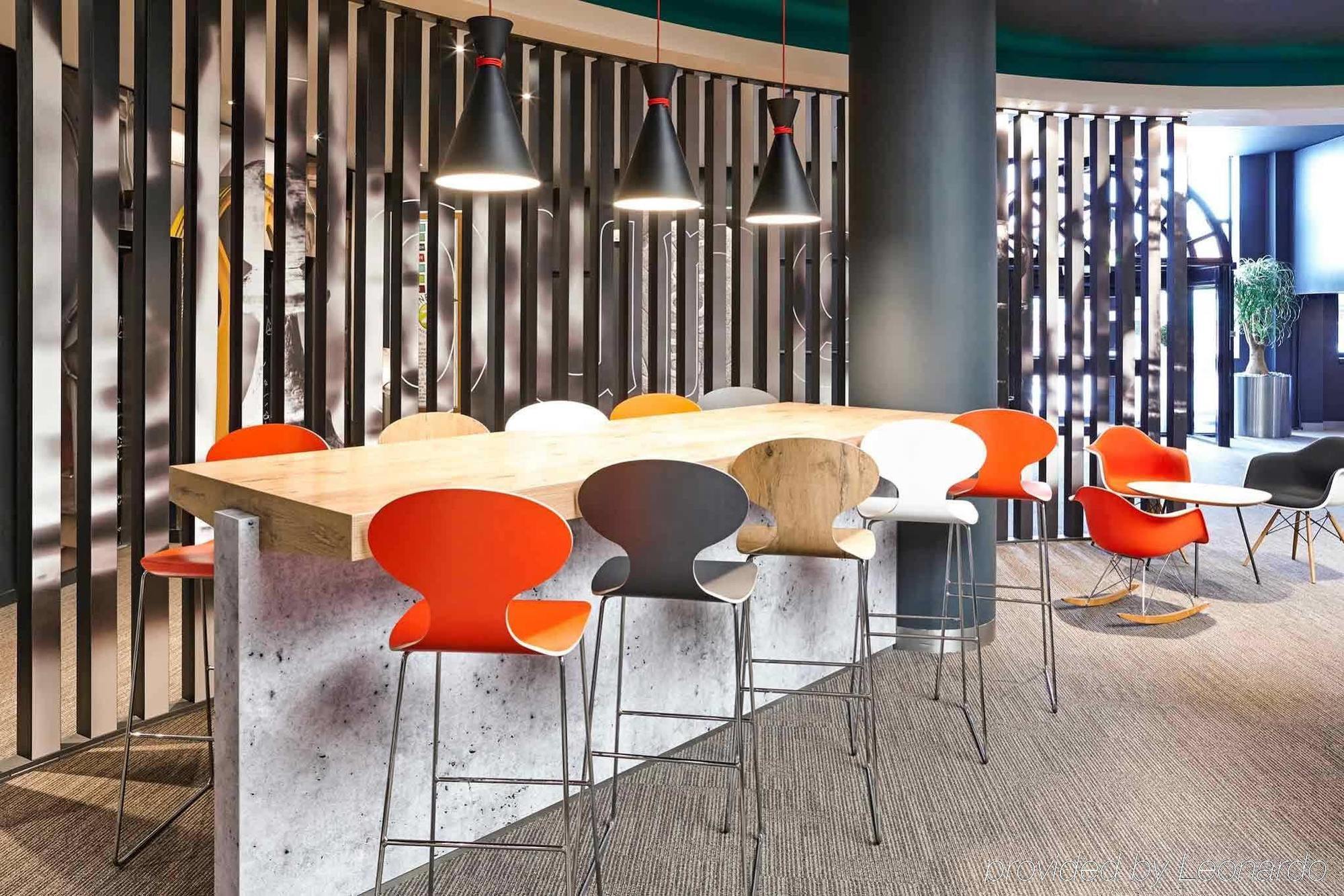 Ibis Centre New Street Station Hotel 3*