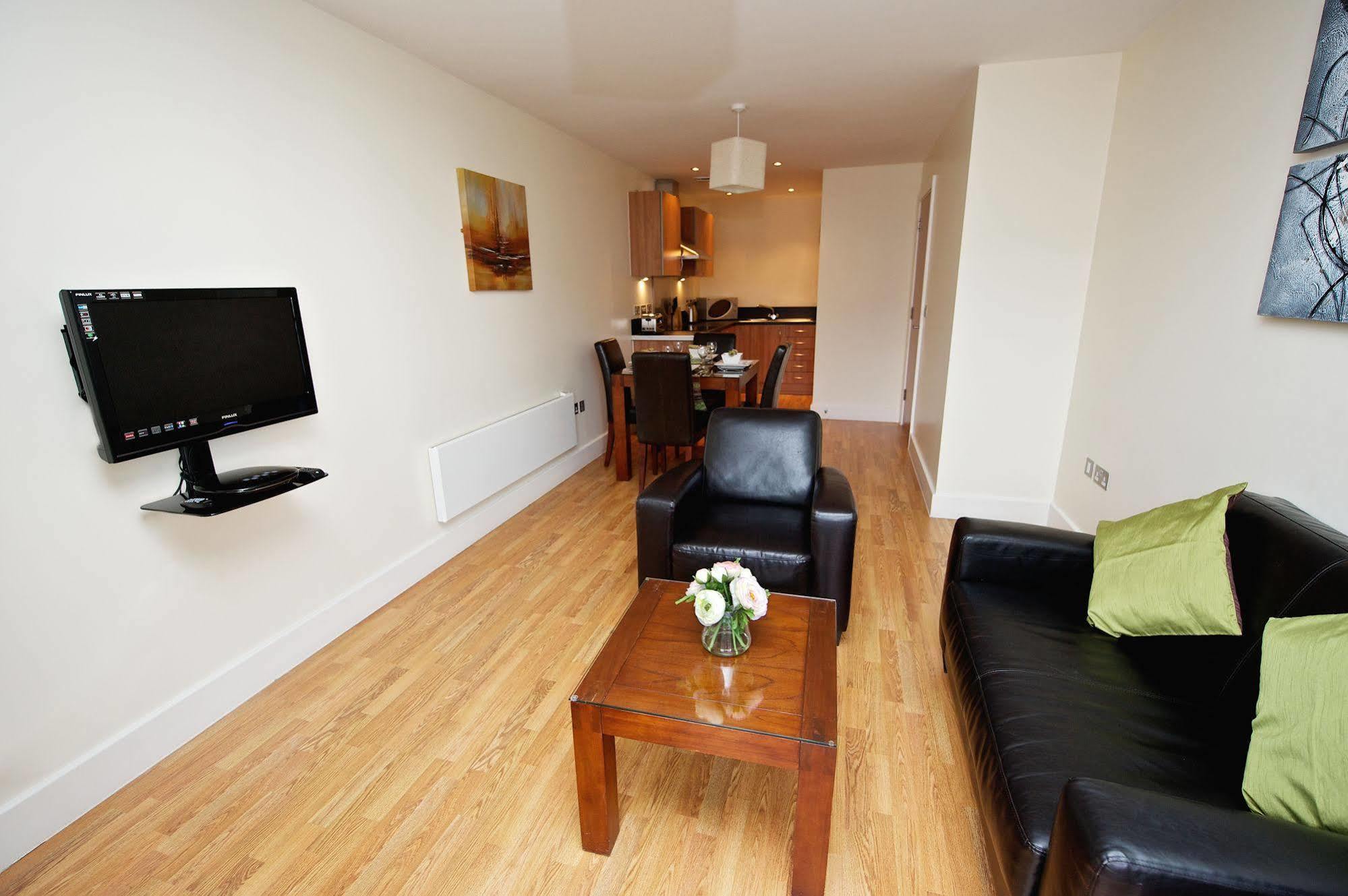 Staycity Serviced - Arcadian Centre Apartment *