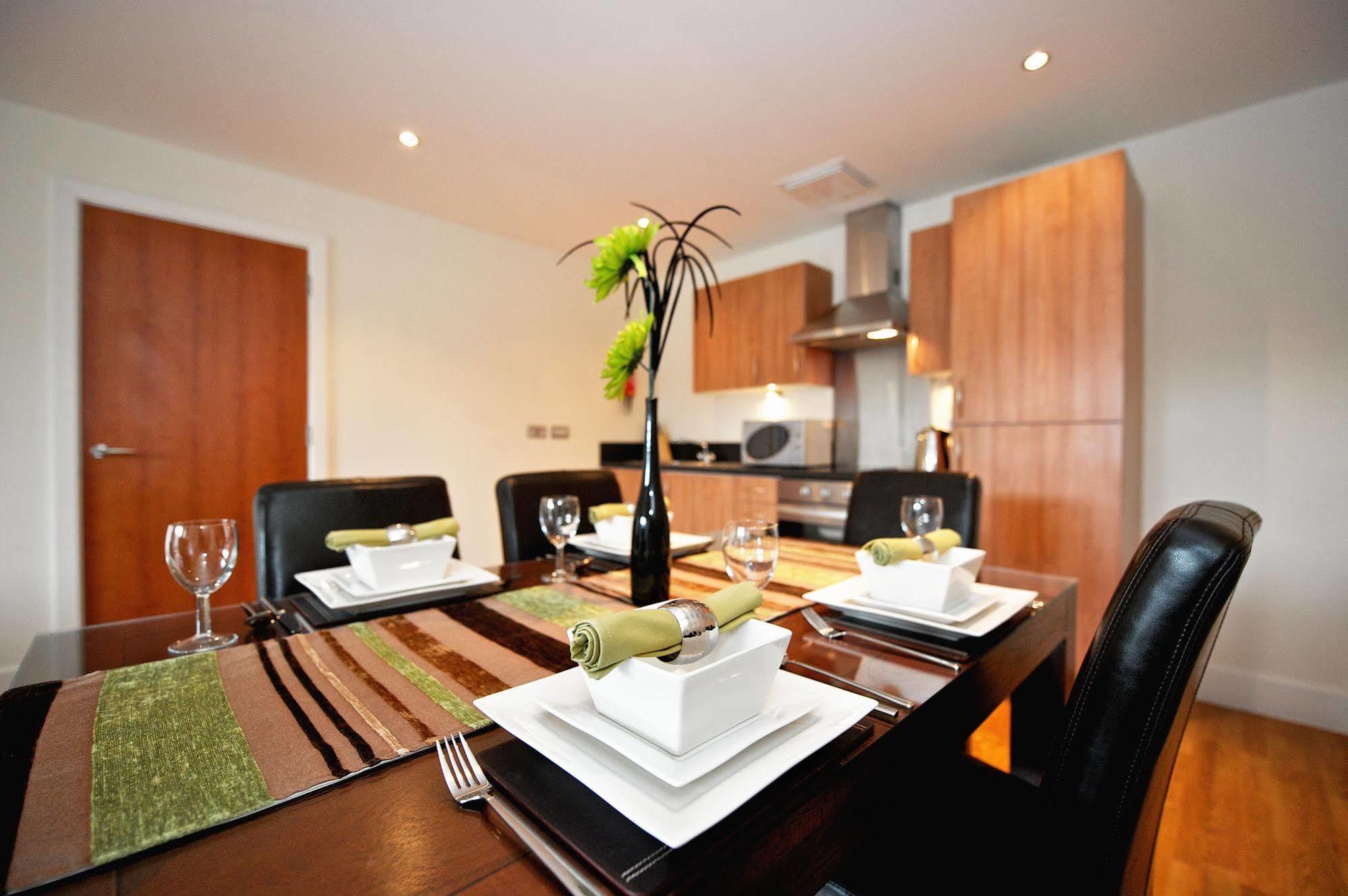 Staycity Serviced - Arcadian Centre Apartment *