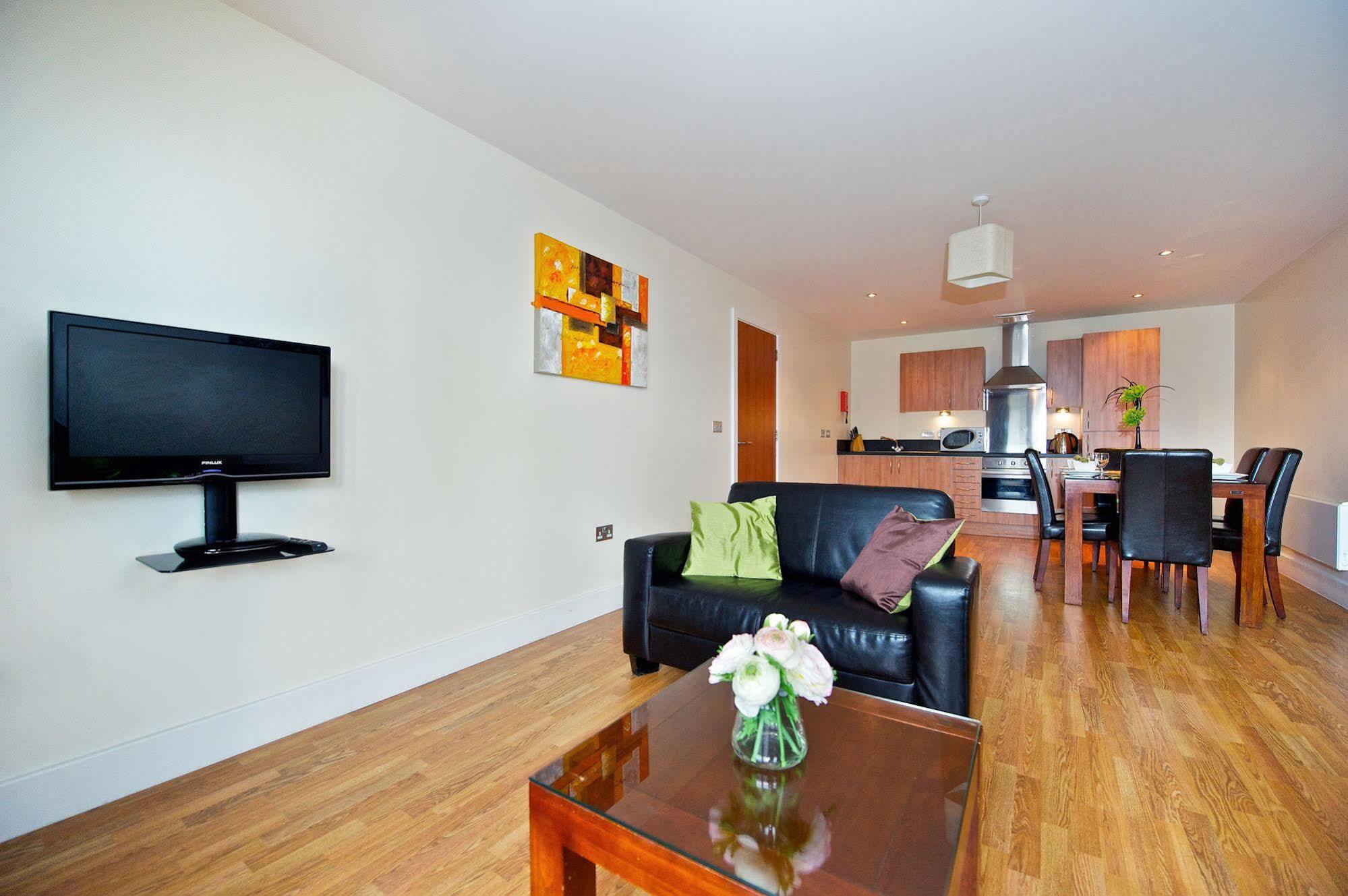 Staycity Serviced - Arcadian Centre Apartment *