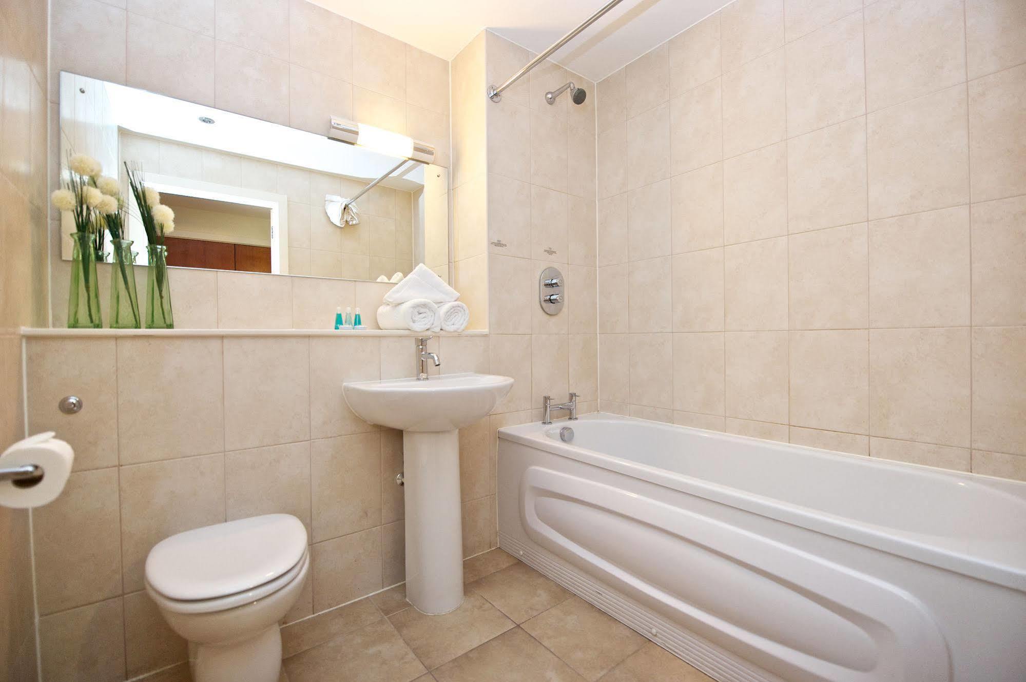 Apartment Staycity Serviced - Arcadian Centre