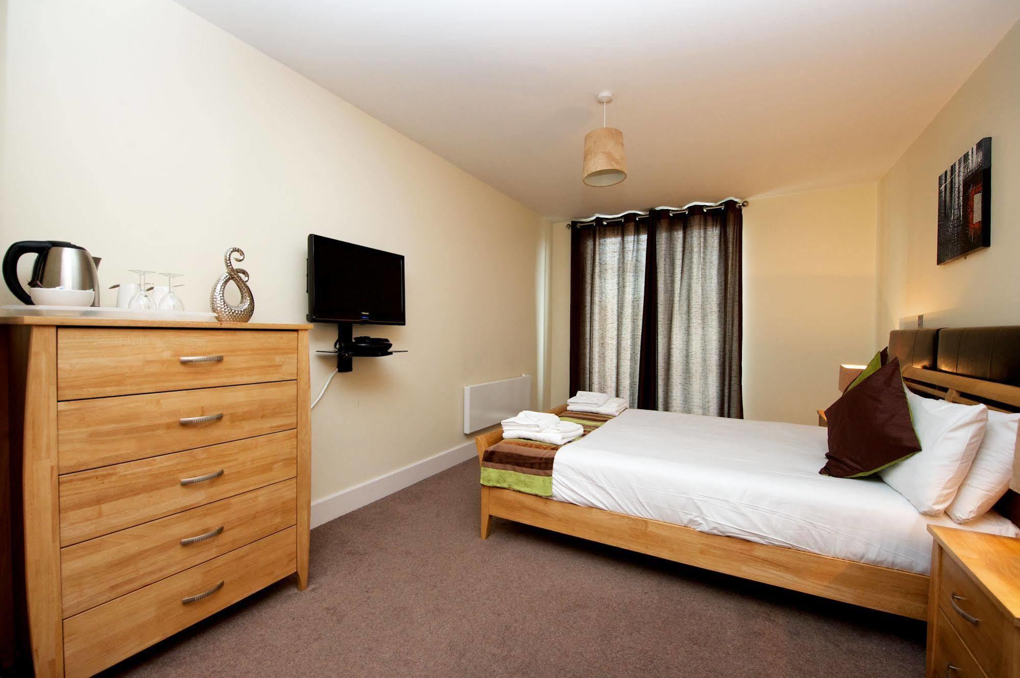 Apartment Staycity Serviced - Arcadian Centre *