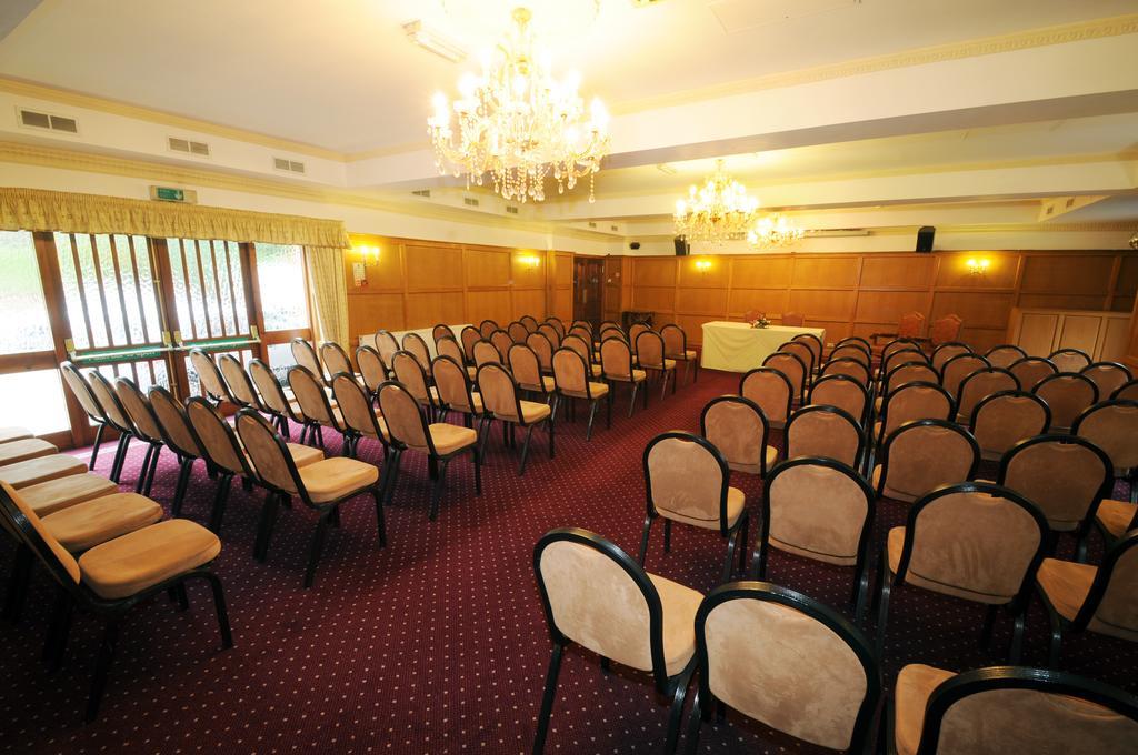 Grimstock Country House 3* Birmingham