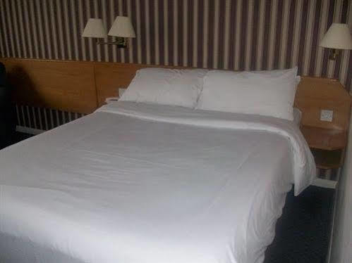 The Hotel 3*