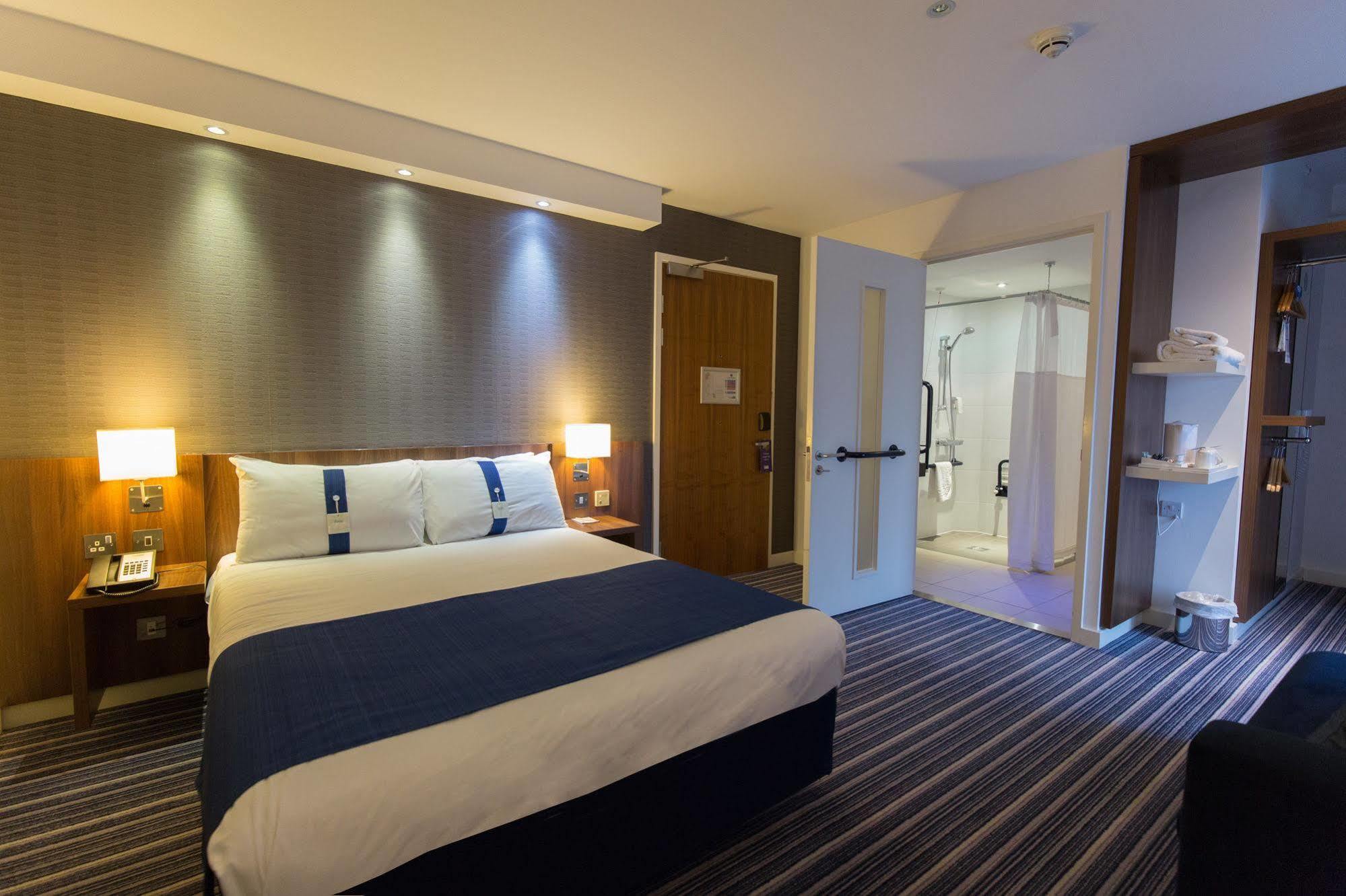 Express South A45, An Ihg 3* Birmingham