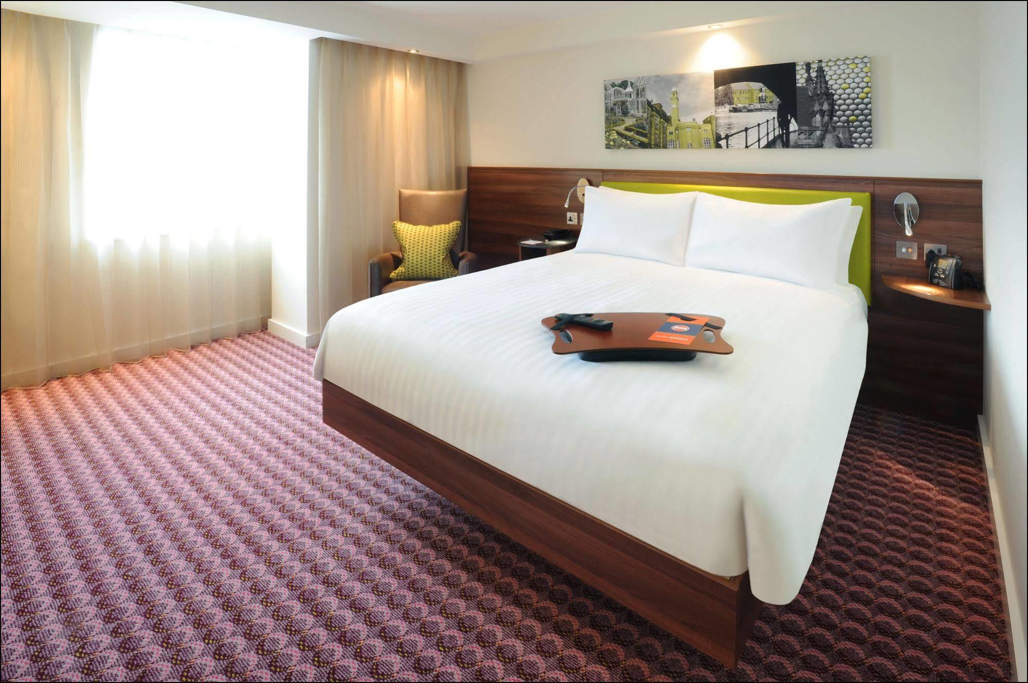 Hampton By Hilton Broad Street
