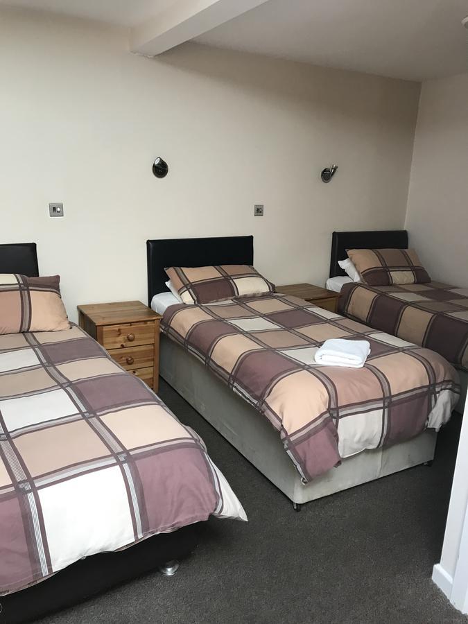 Bed & Breakfast Shanahans B&B With Sports Bar