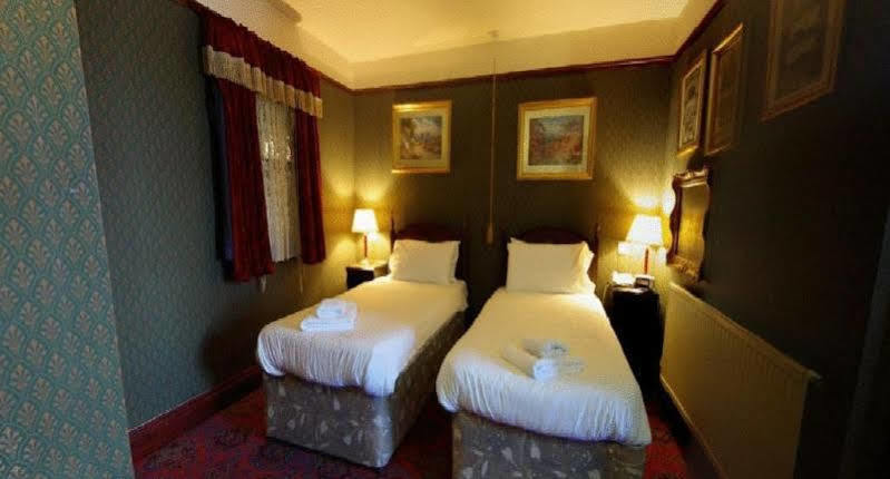 Sparkle Hotel Quinton
